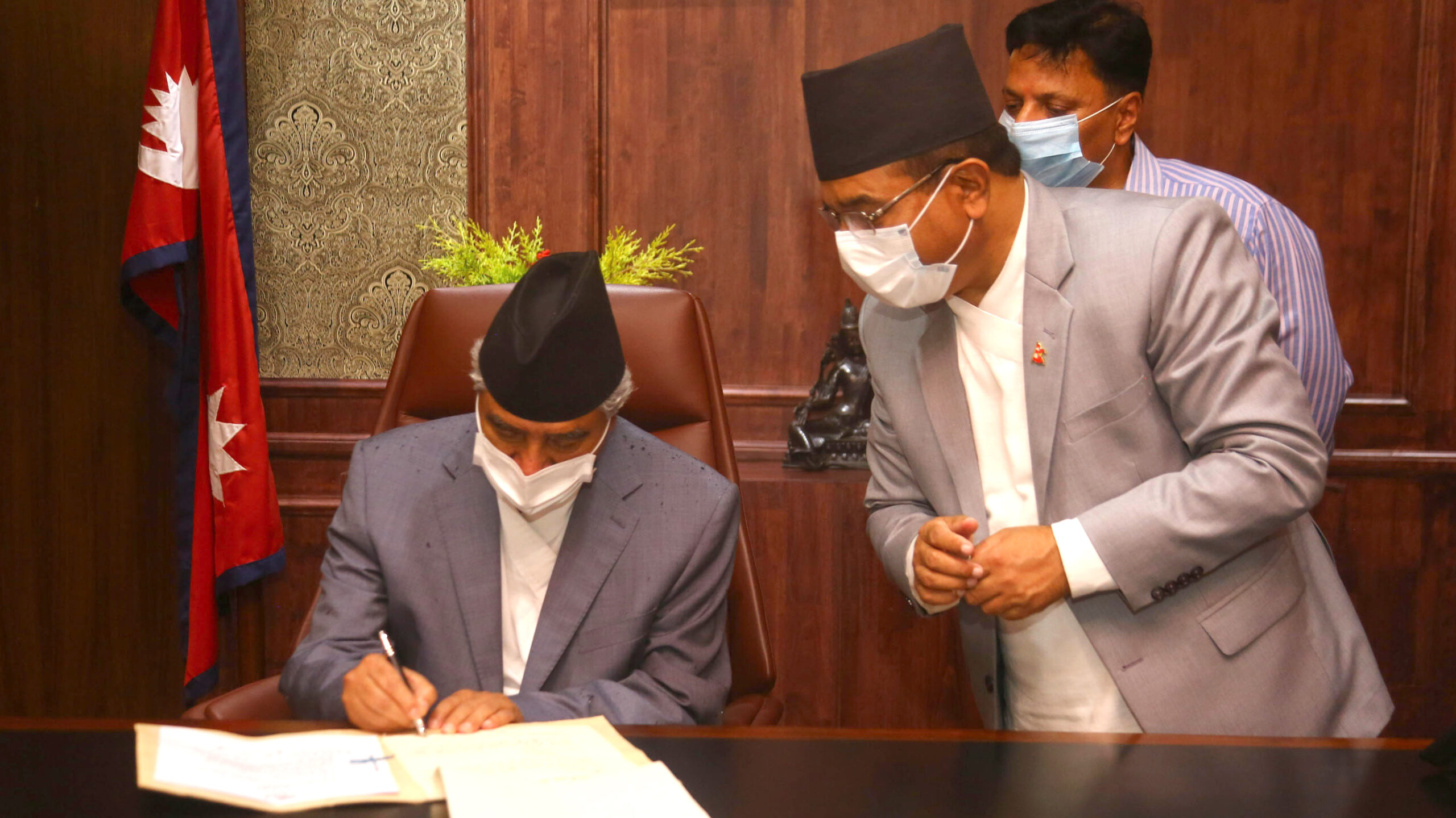 ६४ वर्ष पछि फेला पर्यो अनौठो चरा, आधा मानिस, आधा पंक्षी !