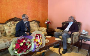 प्रधानमन्त्री देउवालाई भारतीय राजदूतले दिए बधाई