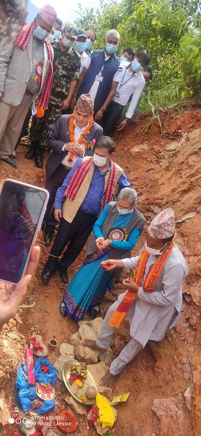 ६४ वर्ष पछि फेला पर्यो अनौठो चरा, आधा मानिस, आधा पंक्षी !