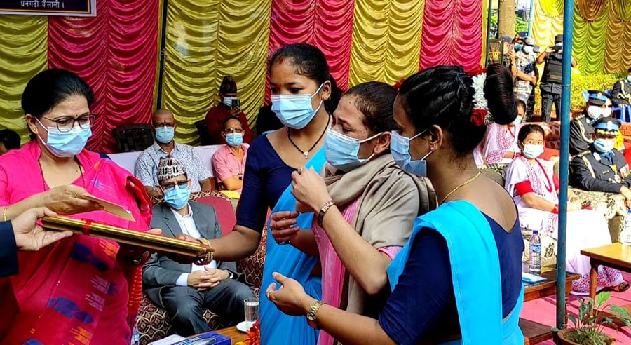 ६४ वर्ष पछि फेला पर्यो अनौठो चरा, आधा मानिस, आधा पंक्षी !