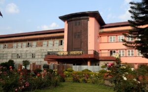 सर्वोच्चका १३ न्यायाधीशद्वारा पूर्ण बैठक बोलाउन प्रस्ताव