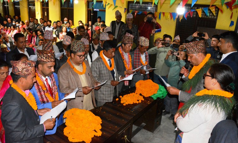 ६४ वर्ष पछि फेला पर्यो अनौठो चरा, आधा मानिस, आधा पंक्षी !