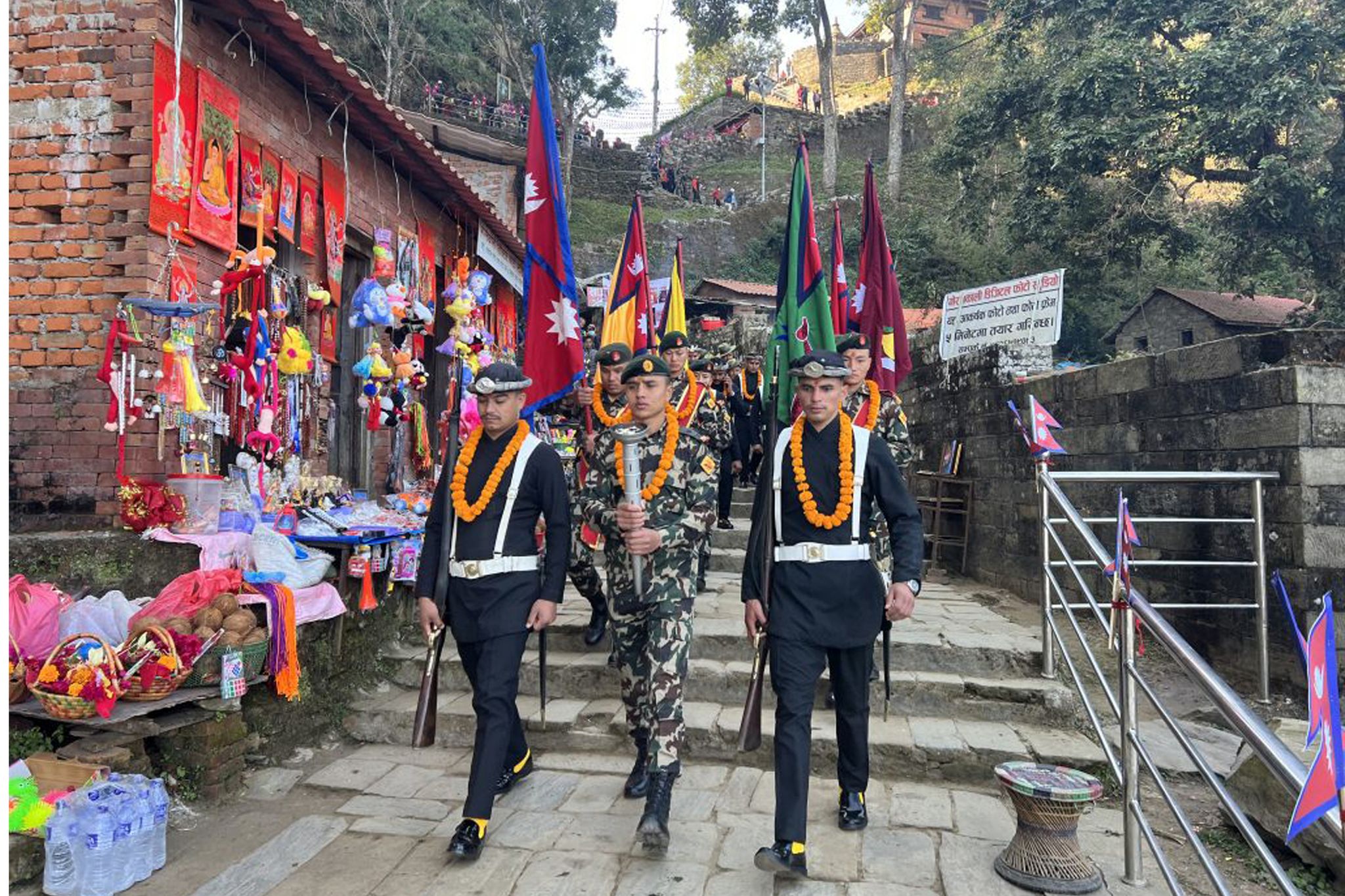 ६४ वर्ष पछि फेला पर्यो अनौठो चरा, आधा मानिस, आधा पंक्षी !