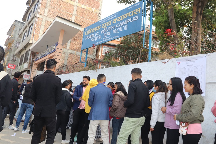 ६४ वर्ष पछि फेला पर्यो अनौठो चरा, आधा मानिस, आधा पंक्षी !
