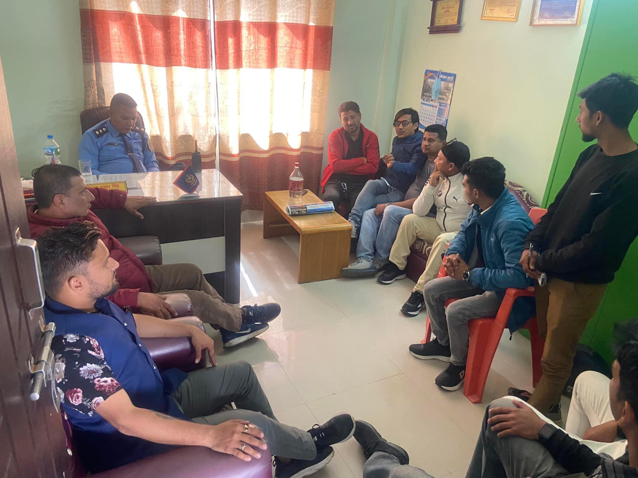 ६४ वर्ष पछि फेला पर्यो अनौठो चरा, आधा मानिस, आधा पंक्षी !