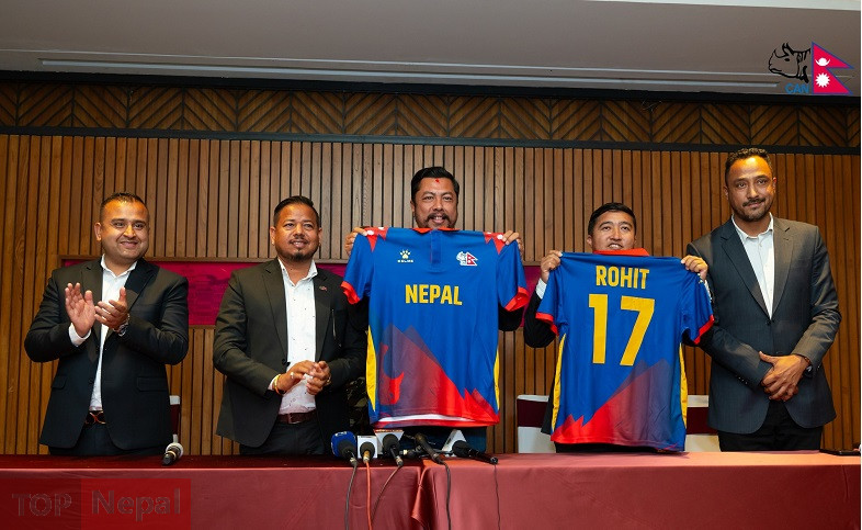 ६४ वर्ष पछि फेला पर्यो अनौठो चरा, आधा मानिस, आधा पंक्षी !