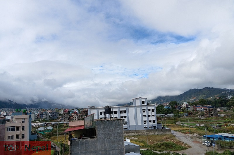 ‘मोन्था’ चक्रवातको प्रभाव नेपालबाट हट्यो, भोलिदेखि घाम लाग्ने