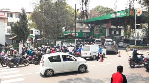 पेट्रोलियम पदार्थको मूल्य घटेसँगै काठमाण्डौ उपत्यकामा कृत्रिम अभाव